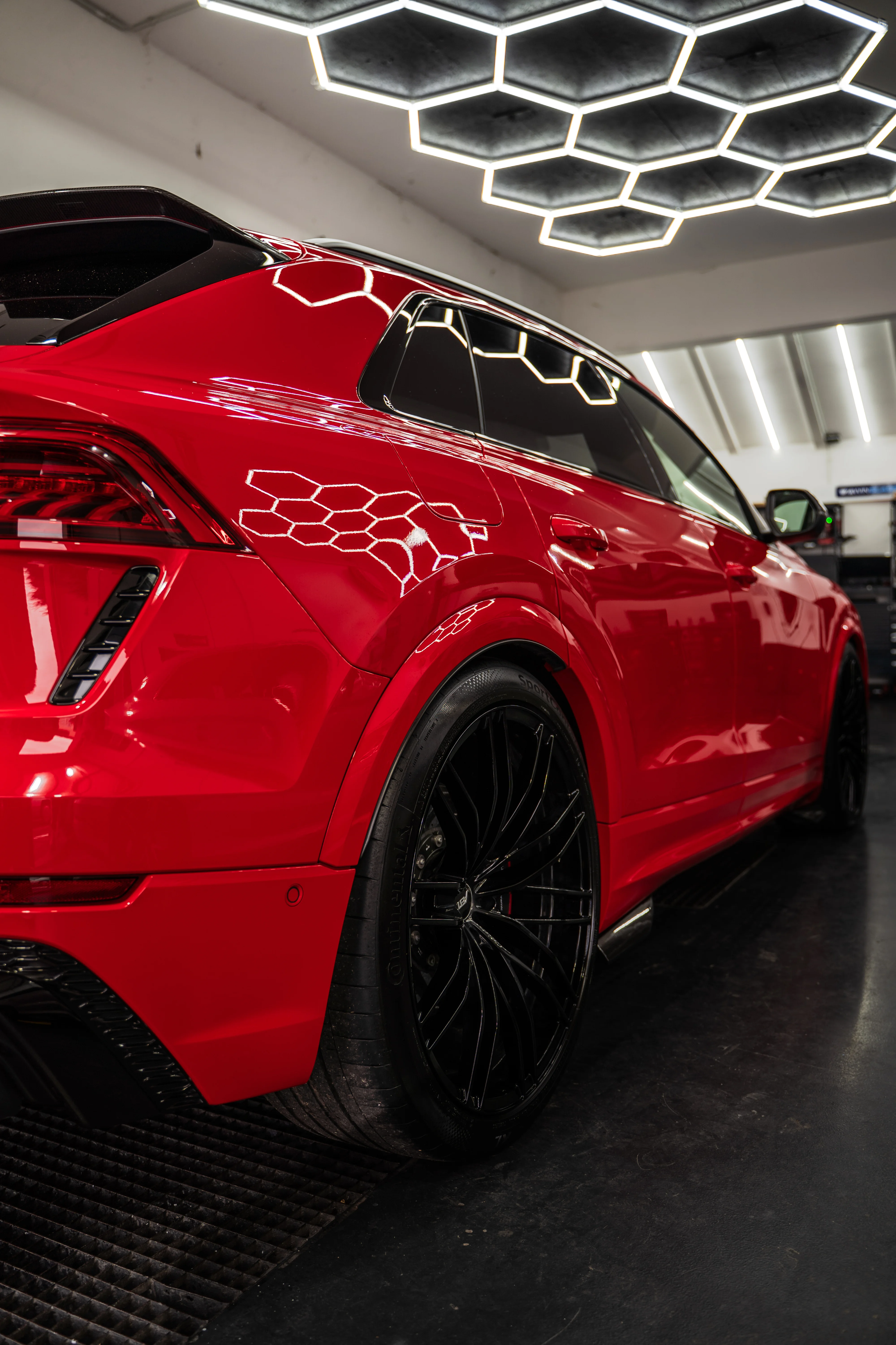 Fahrzeugaufbereitung RSQ8